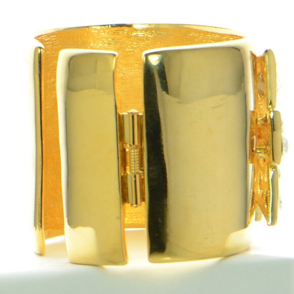 Kenneth Jay Lane KJL Polished Gold Maltese Cross Cuff Bracelet - Picture 4 of 5